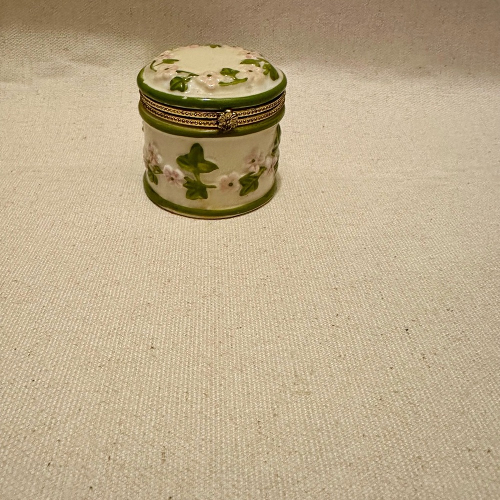 Floral Ceramic Trinket Box